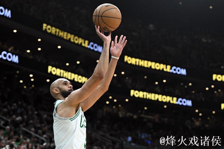 末节挺身而出!怀特全场空砍31分6篮板1助攻1抢断1封盖 末节挺身而出!怀特全场空砍31分6篮板1助攻1抢断1封盖